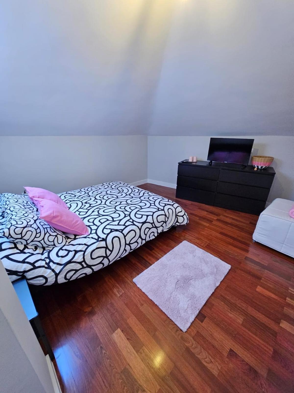 Sweet Dreams Ebora Apartment ตาลาเวรา เดลา เรย์นา ภายนอก รูปภาพ